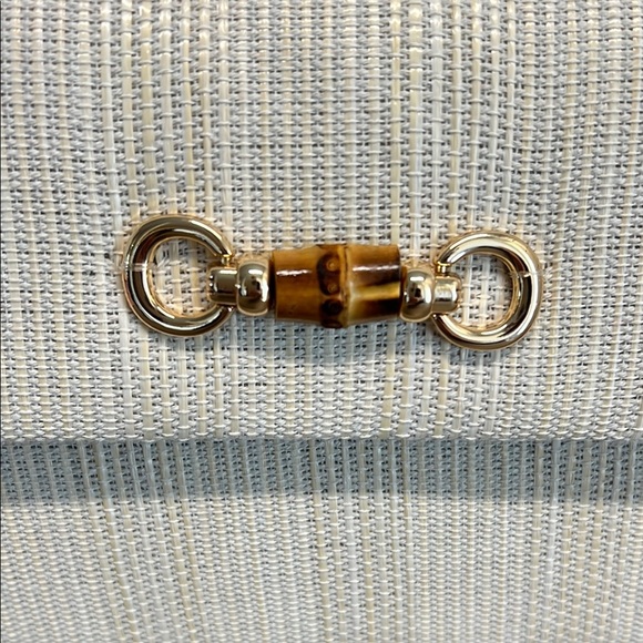 Tommy Bahama | Natural Satchel w/ Detachable Crossbody Strap & Bamboo Handles - Picture 4 of 13